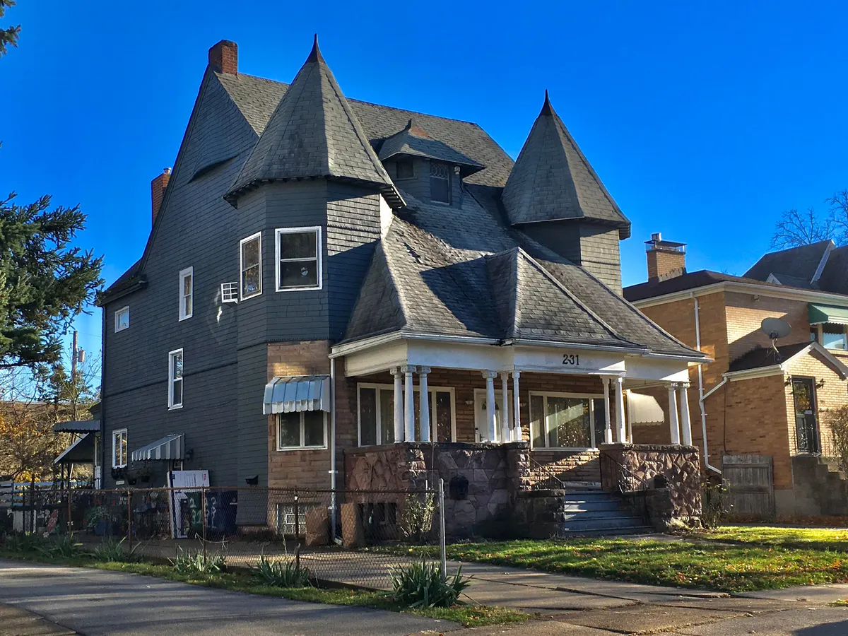 Queen Anne on Park
